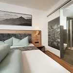 Sunnhaeusl Apart Otel 3*