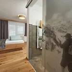 Sunnhaeusl Apart Otel 3*