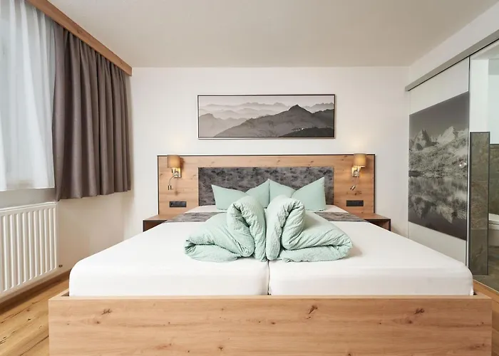 Sunnhaeusl Lägenhetshotell Sölden