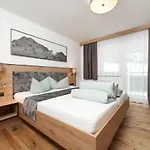 شقة فندقية Sunnhaeusl 3*